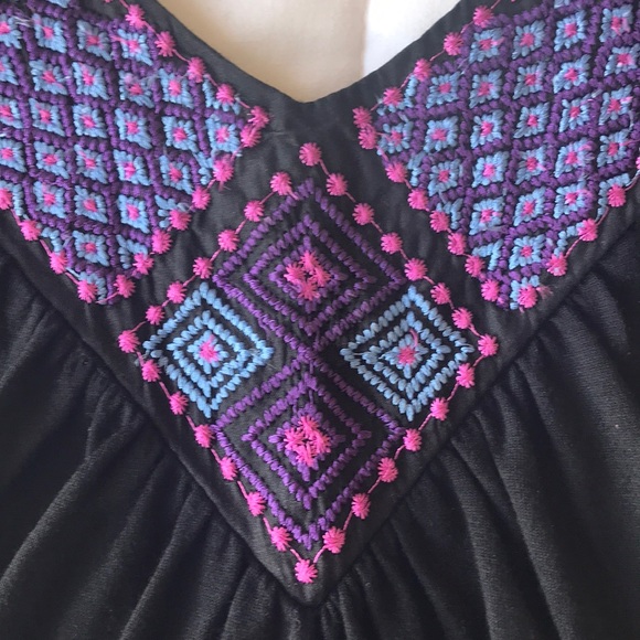 Boho Banded Top - Picture 3 of 3